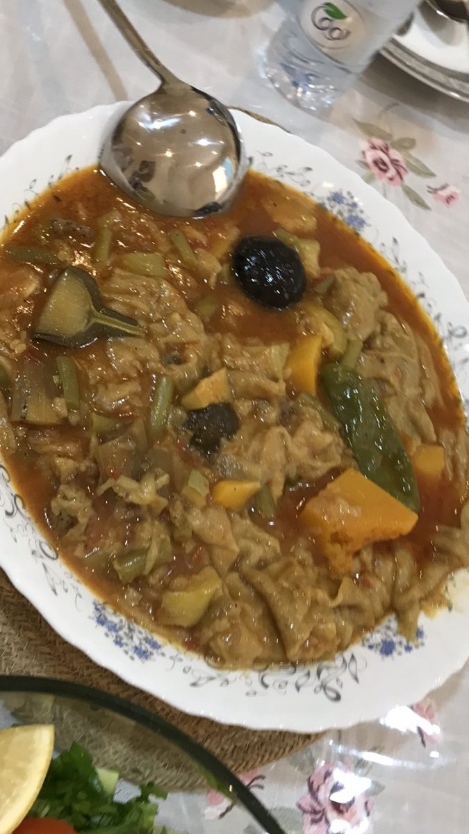 طبق رقاق باللحمة المفرومة